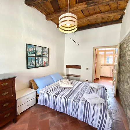 La Torretta Di Via Greppi Apartmán *