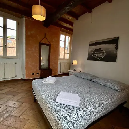 La Torretta Di Via Greppi Apartmán *